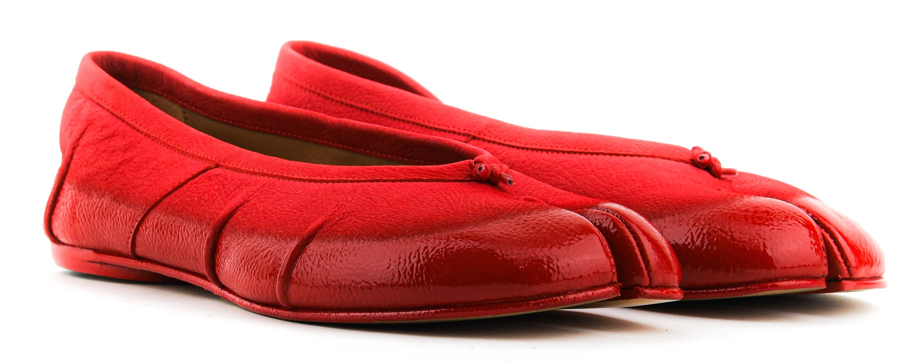 MAISON MARGIELA TABI BALLERINA RED