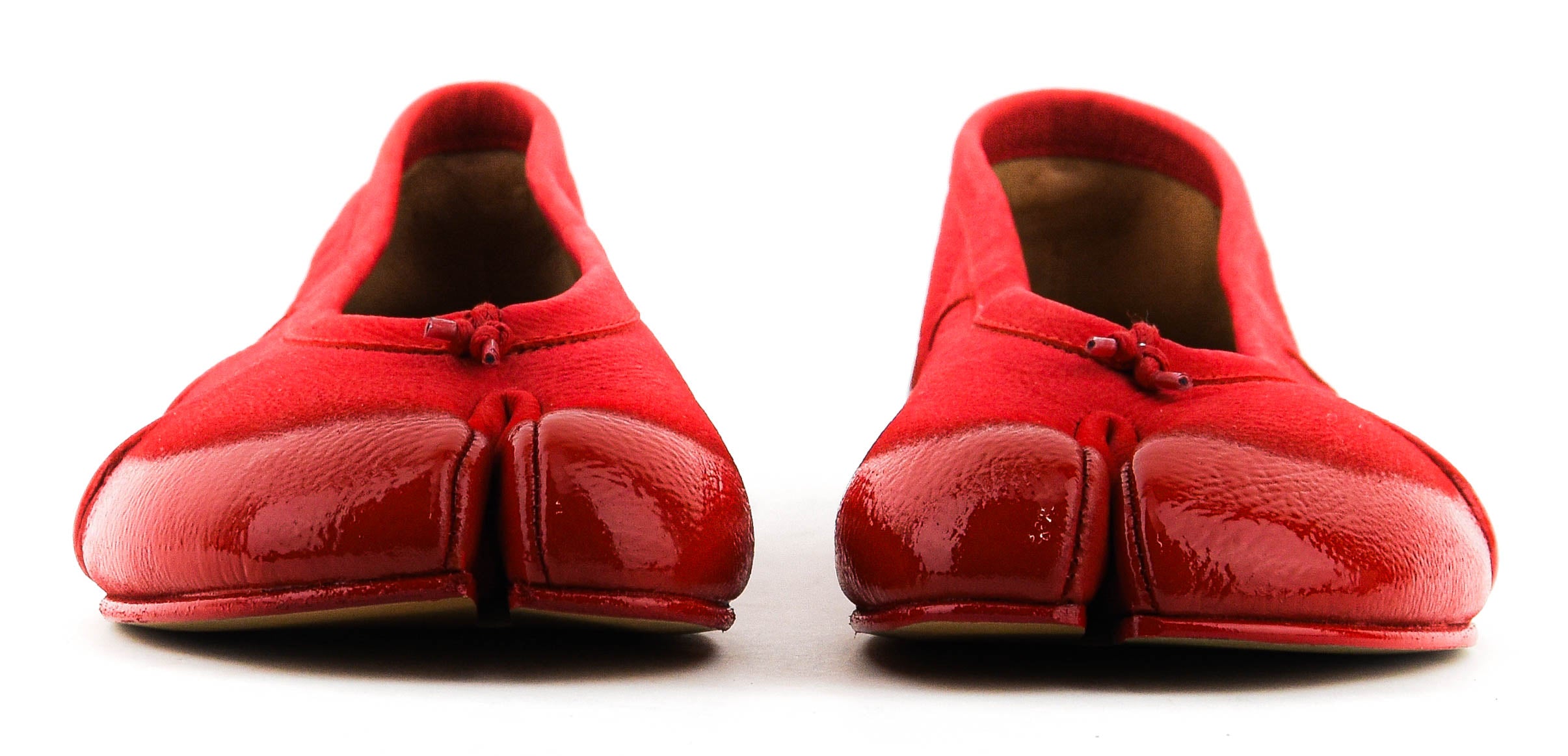 MAISON MARGIELA TABI BALLERINA RED