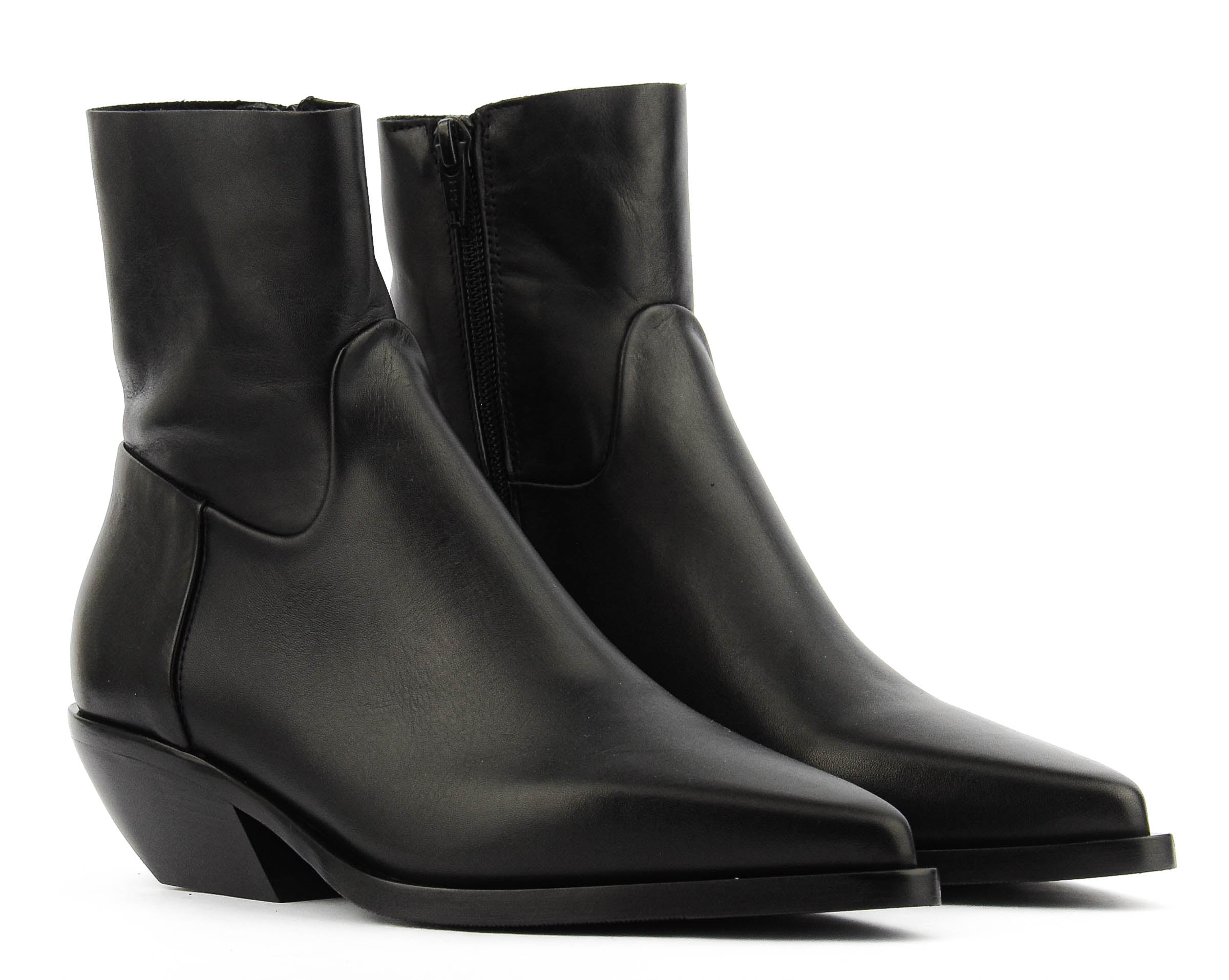 ELENA IACHI CLASSIC POINTY BOOTIE BLACK