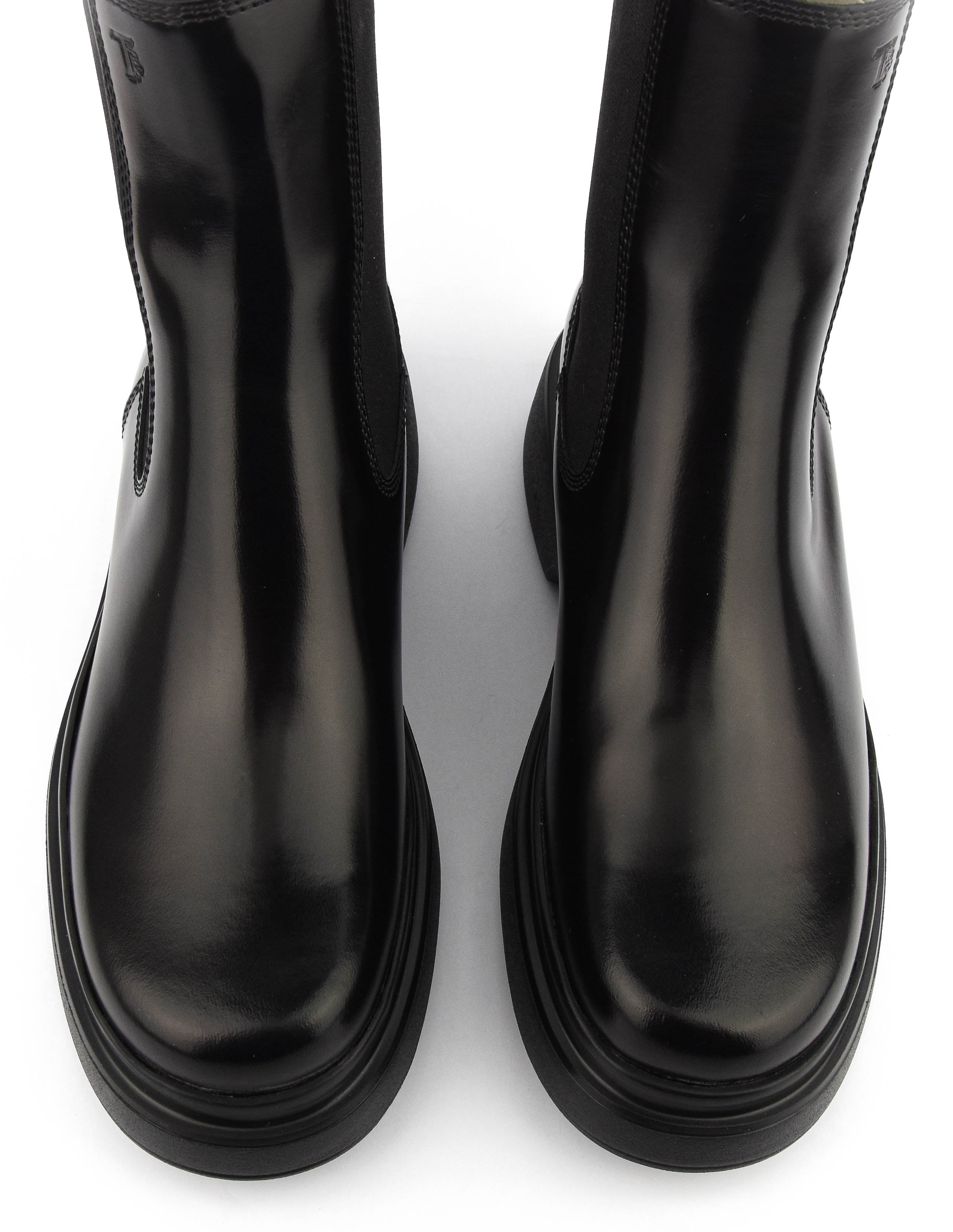 TODS CHELASEABOOT BLACK HIGH SHINE