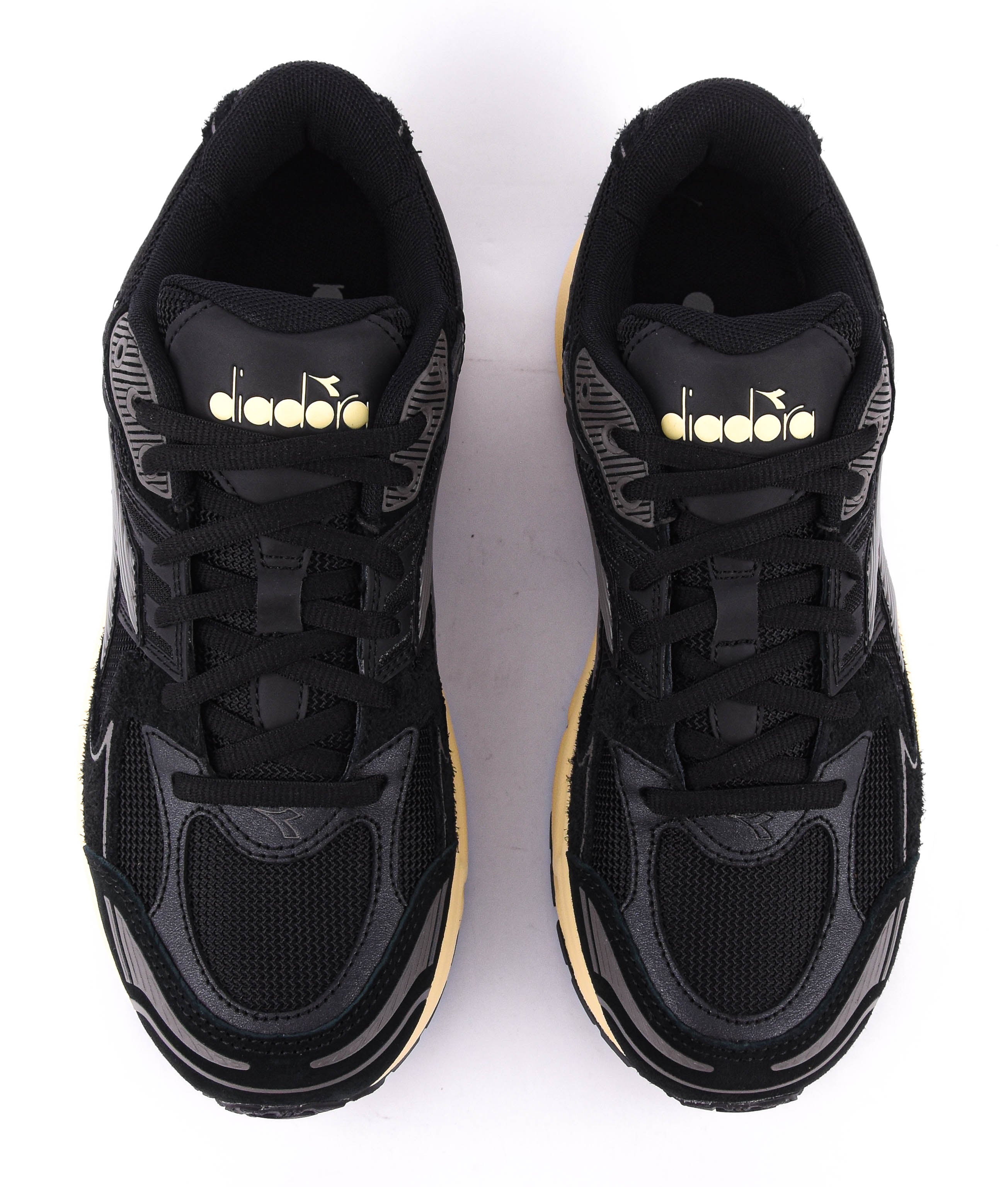 DIADORA MYTHOS STAR BLACK RAINFOREST