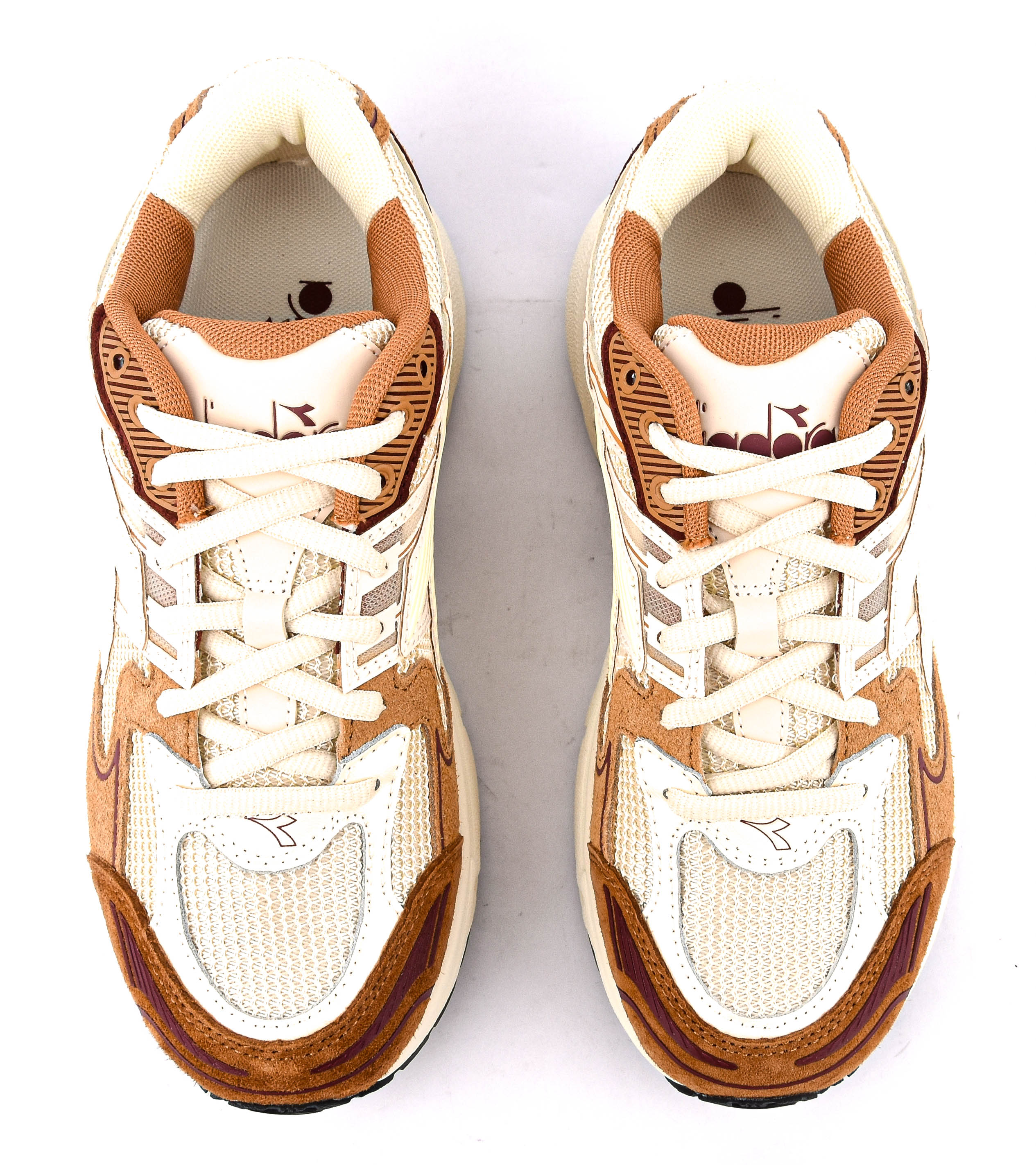 DIADORA MYTHOS STAR PEARLED IVORY