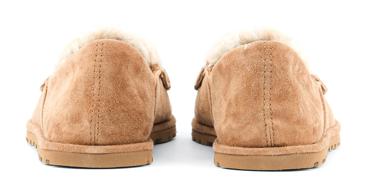 UGG ZORA LOAFER SUEDE CHESTNUT