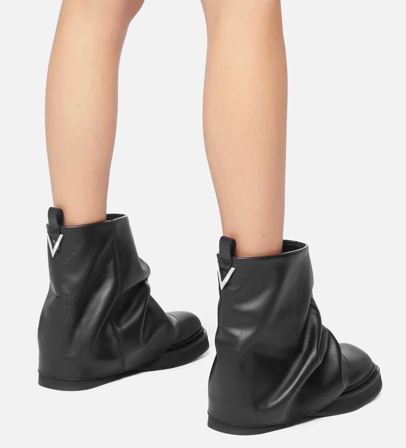 THE ATTICO MINI ROBIN COMBAT BOOT – Paul warmer THE ATTICO MINI ROBIN COMBAT BOOT – Paul warmer