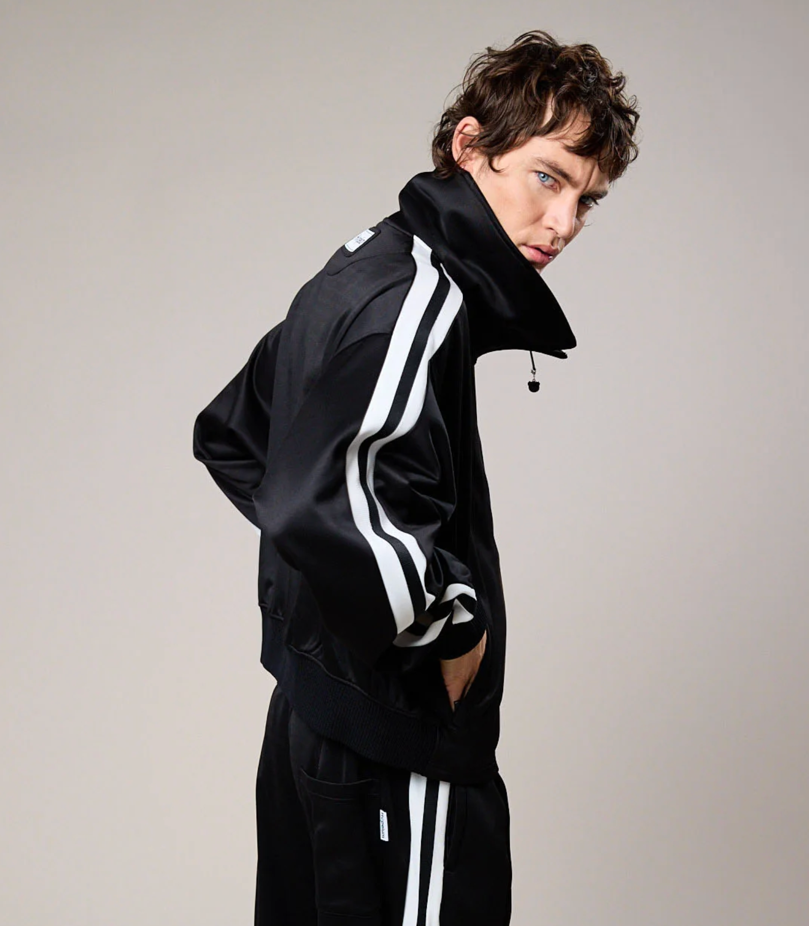 HOPEIUM TRACK JACKET BLACK