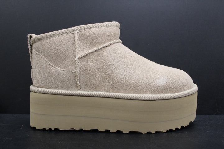 UGG CLASSIC ULTRA MINI PLATFORM SAND