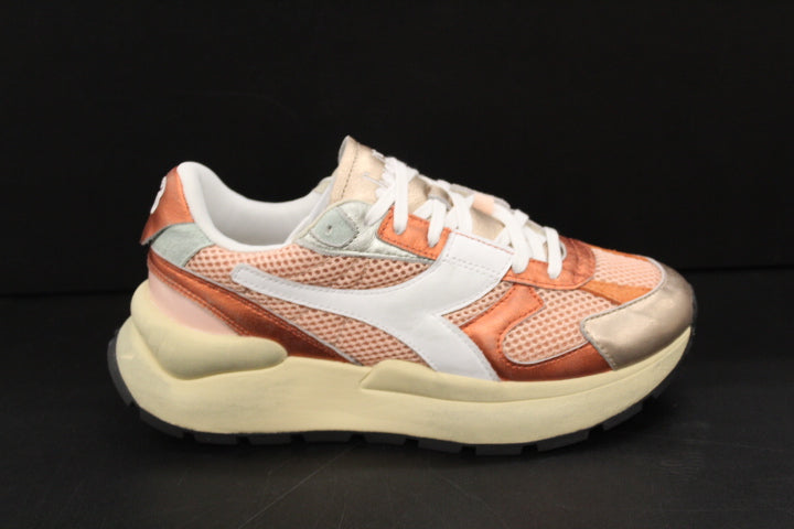 DIADORA HERITAGE MERCURY ELITE BLUSH PINK