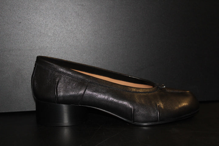 MAISON MARGIELA TABI HEEL BALLERINA BLACK