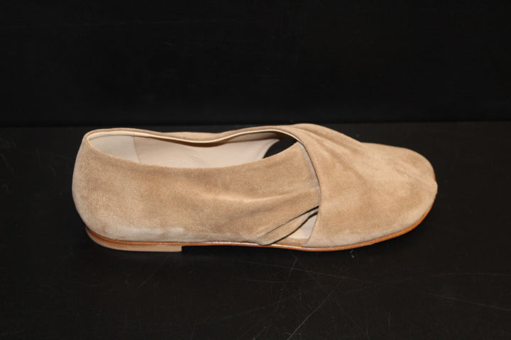 ELENA IACHI SOFT CROSS LOAFER CAMEL