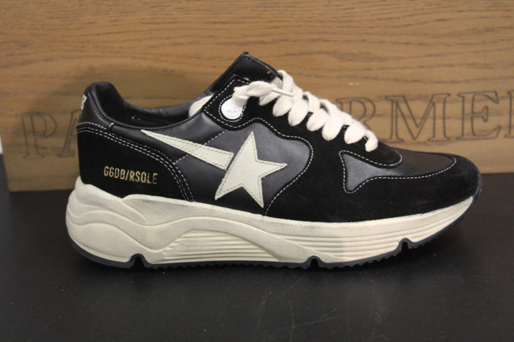 GOLDEN GOOSE RUNNING SOLE BLACK WHITE