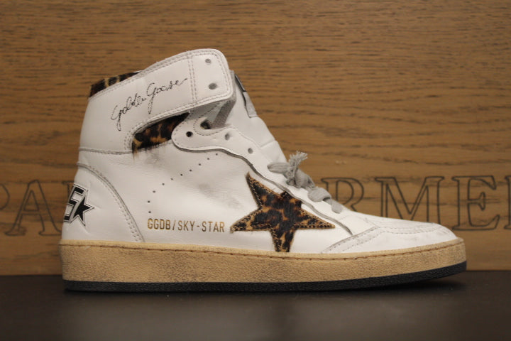 GOLDEN GOOSE SKYSTAR WHITE LEO