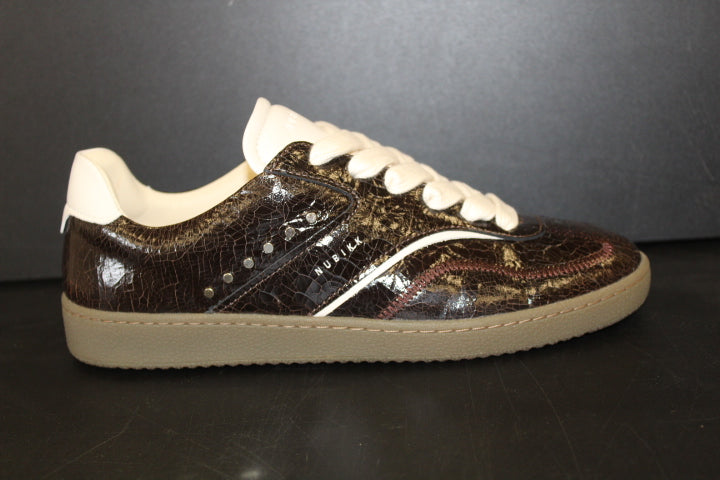 NUBIKK RAY OWEN STUDS DARK BROWN
