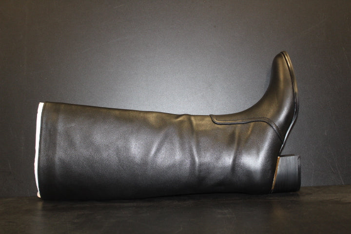 LOLA CRUZ LONG BOOT BLACK