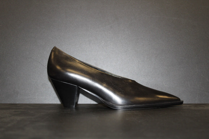 PAUL WARMER CITY PUMP BLACK