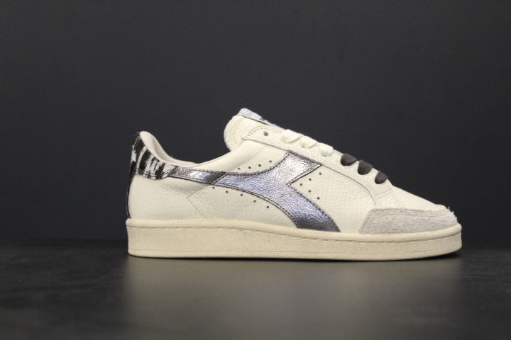 DIADORA PRESTIGE SAFARI CREAM WHITE