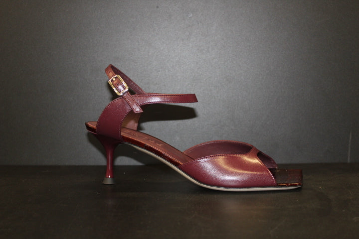 MOROBE GRACE 66 BORDO