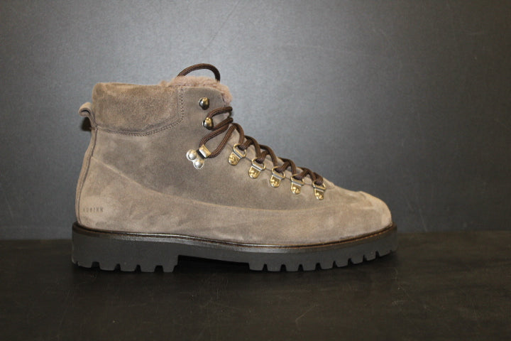 NUBIKK LOGAN CHAD FUR GREY SUEDE