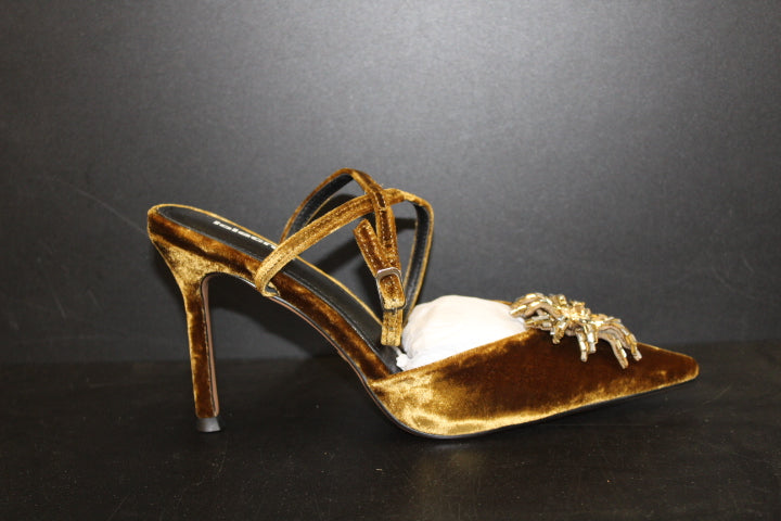 LOLA CRUZ ODEA PUMP 95 OCHRE