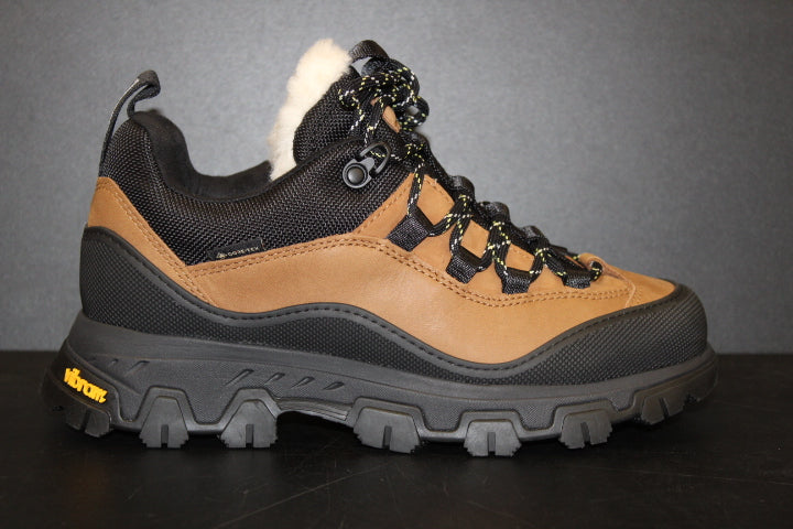UGG METROTREK HIKER CHESTNUT