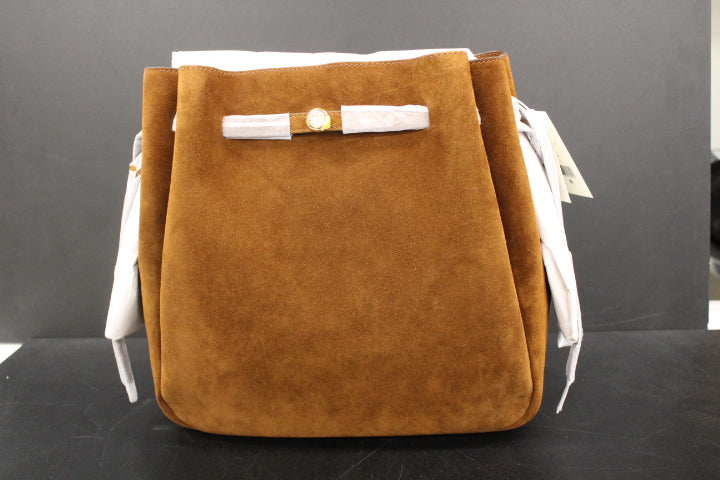 TORY BURCH ROMY SUEDE LARGE BUCKET CARAMEL