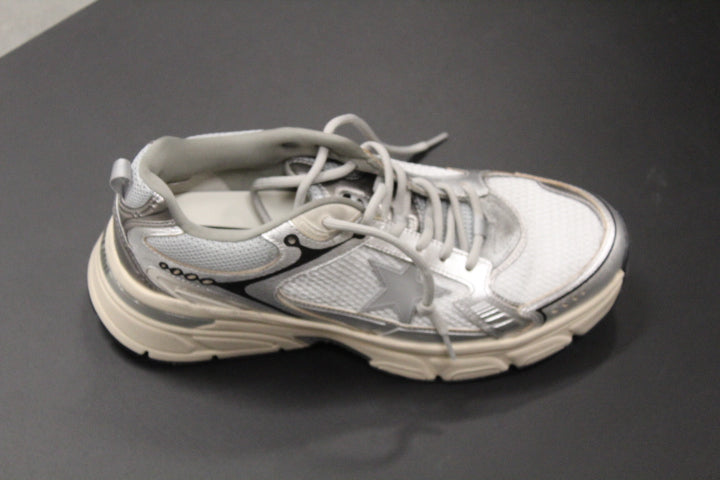 GOLDEN GOOSE LIGHTSTAR SILVER BEIGE