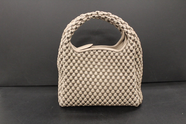 TISSA FONTANEDA FIGARO ASH BUBBLE