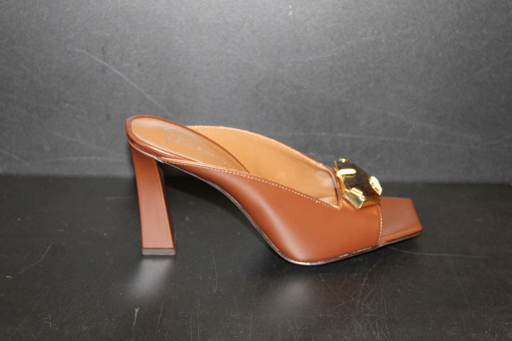 GIUSEPPE ZANOTTI MYA STONE MULE TAN