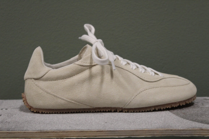 AXEL ARIGATO DAZE RUNNER BEIGE