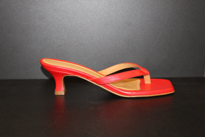 TORAL ROCIO THONG SANDAL RED