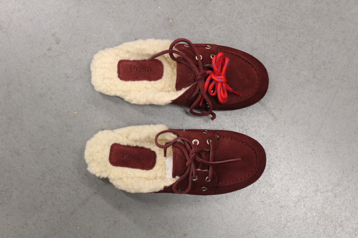 POSA BOAT LOAFER MULE FUR BURGUNDY